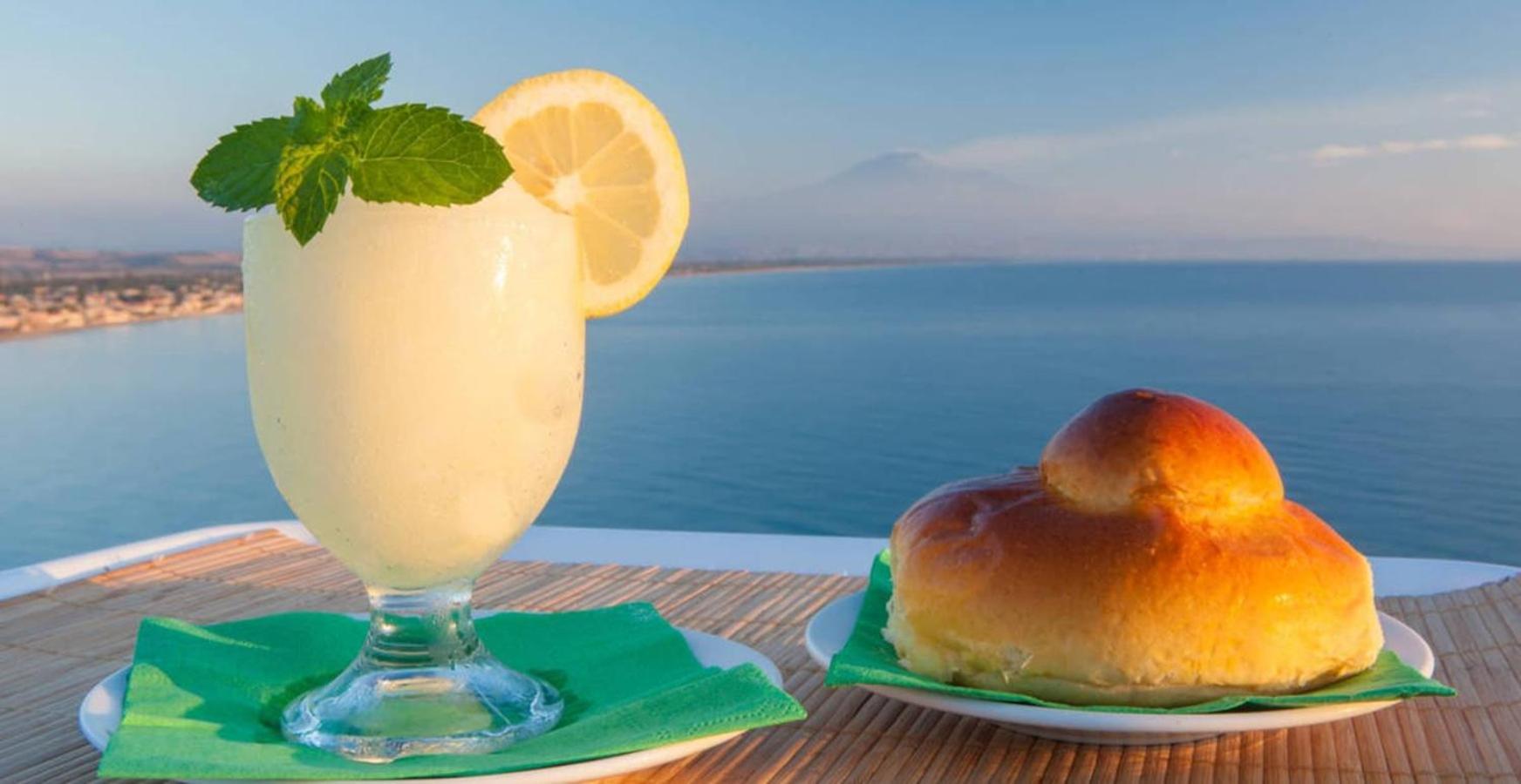 Sicilia Mount&Sea Villa Mascali Eksteriør billede