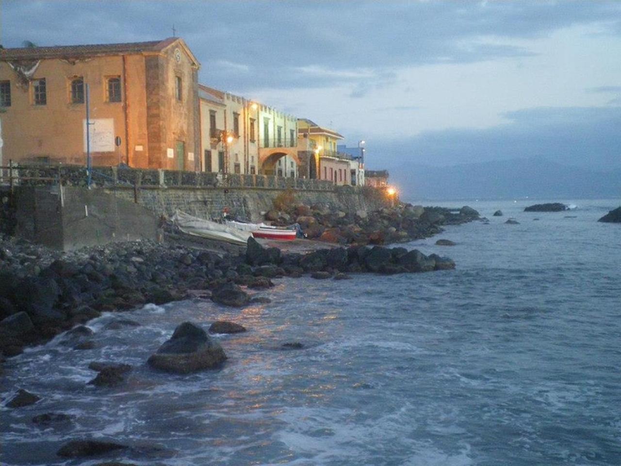 Sicilia Mount&Sea Villa Mascali Eksteriør billede
